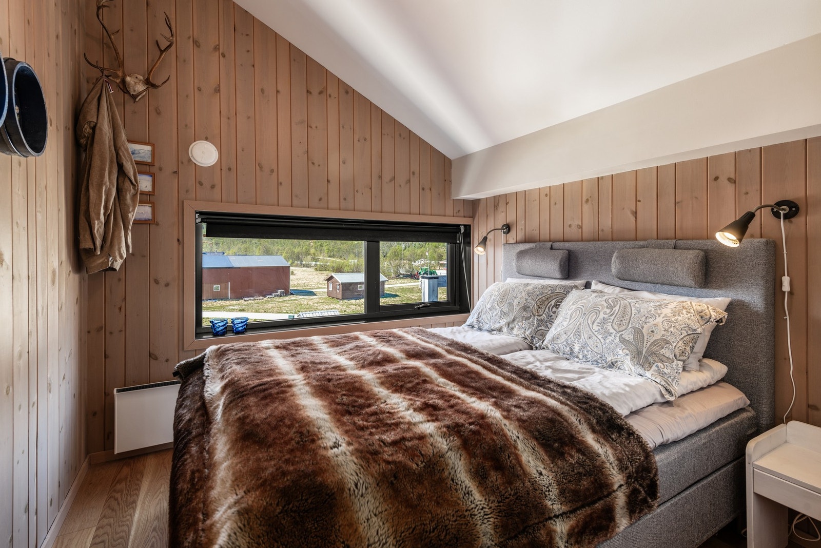 Myke dyner, frisk fjelluft og eventyrlige drømmer Galleribilde