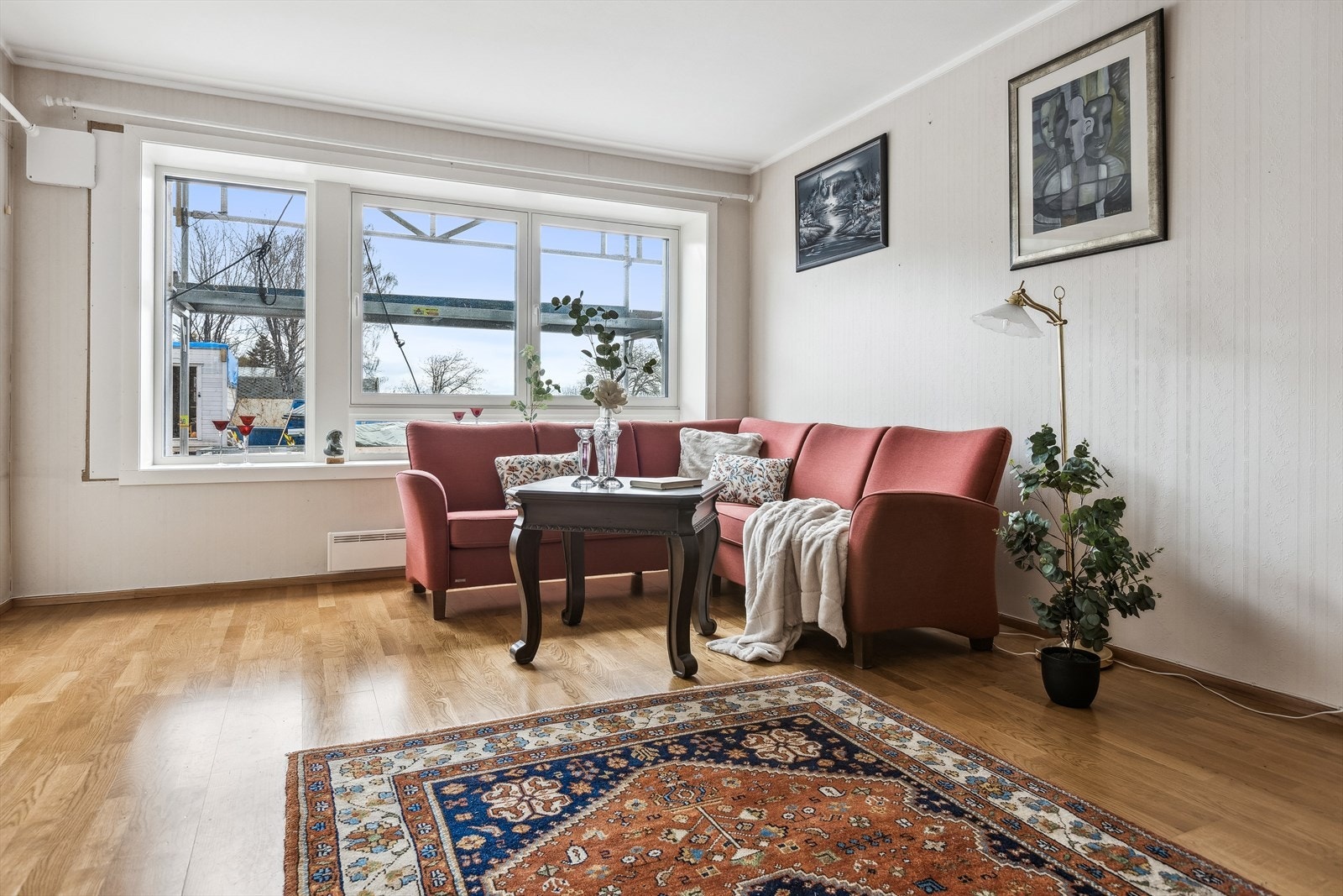 Her er også god plass til en god sofa. Galleribilde