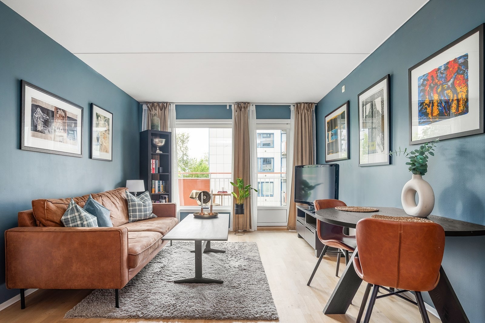 Irina Bjørnhaug v/ Nordvik presenterer Sinsenveien 9! Galleribilde