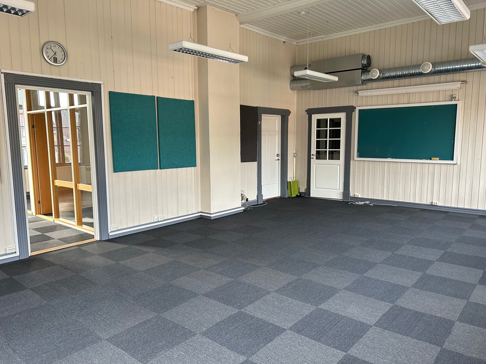 2. etg., Nymoens Torg 4B. Galleribilde