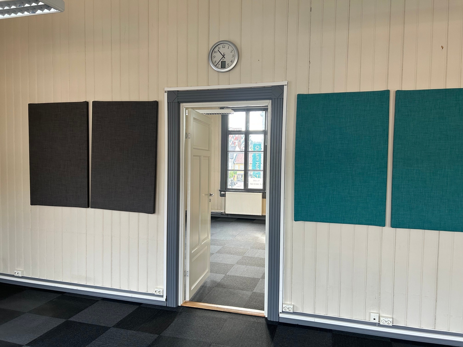 2. etg., Nymoens Torg 4B. Galleribilde