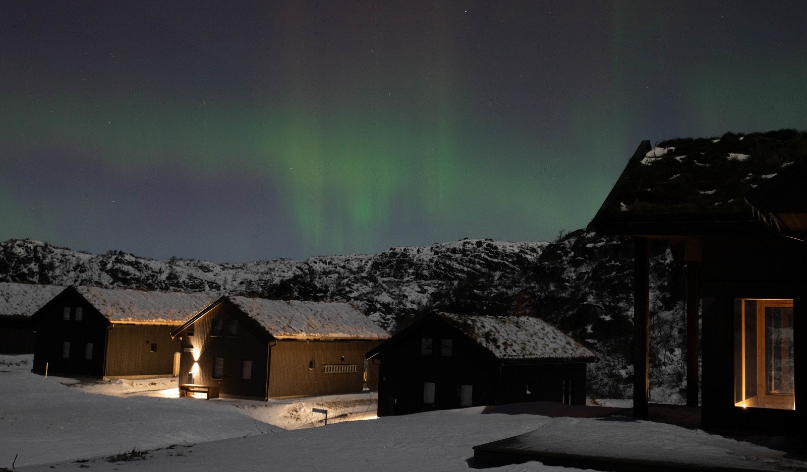 Fra stuevinduene er det flere ganger blitt observert nordlys Galleribilde