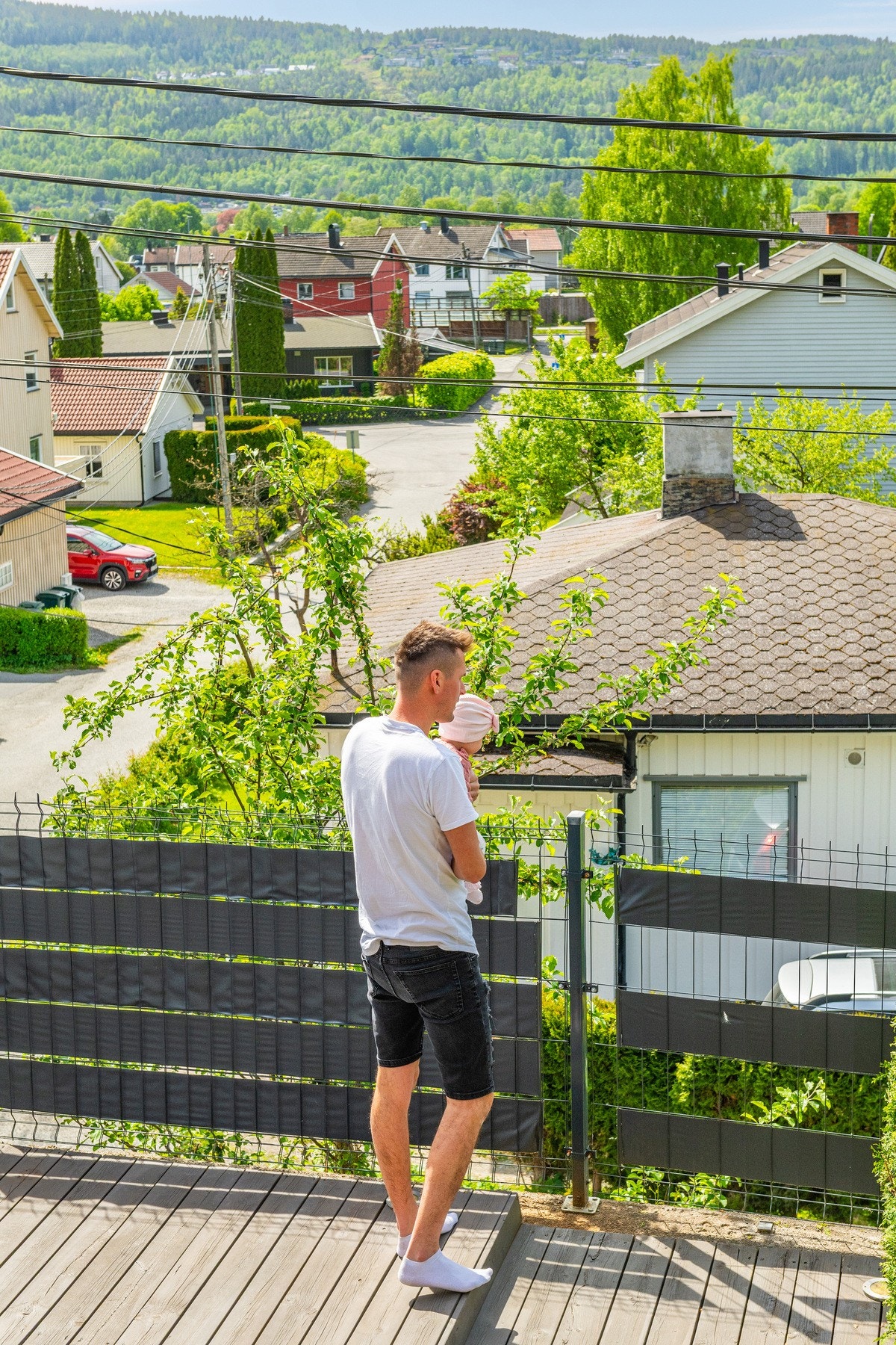 Uteområdet blir familiens naturlige samlingspunkt på sommer- og høstdager og inviterer til hyggelige stunder. Galleribilde