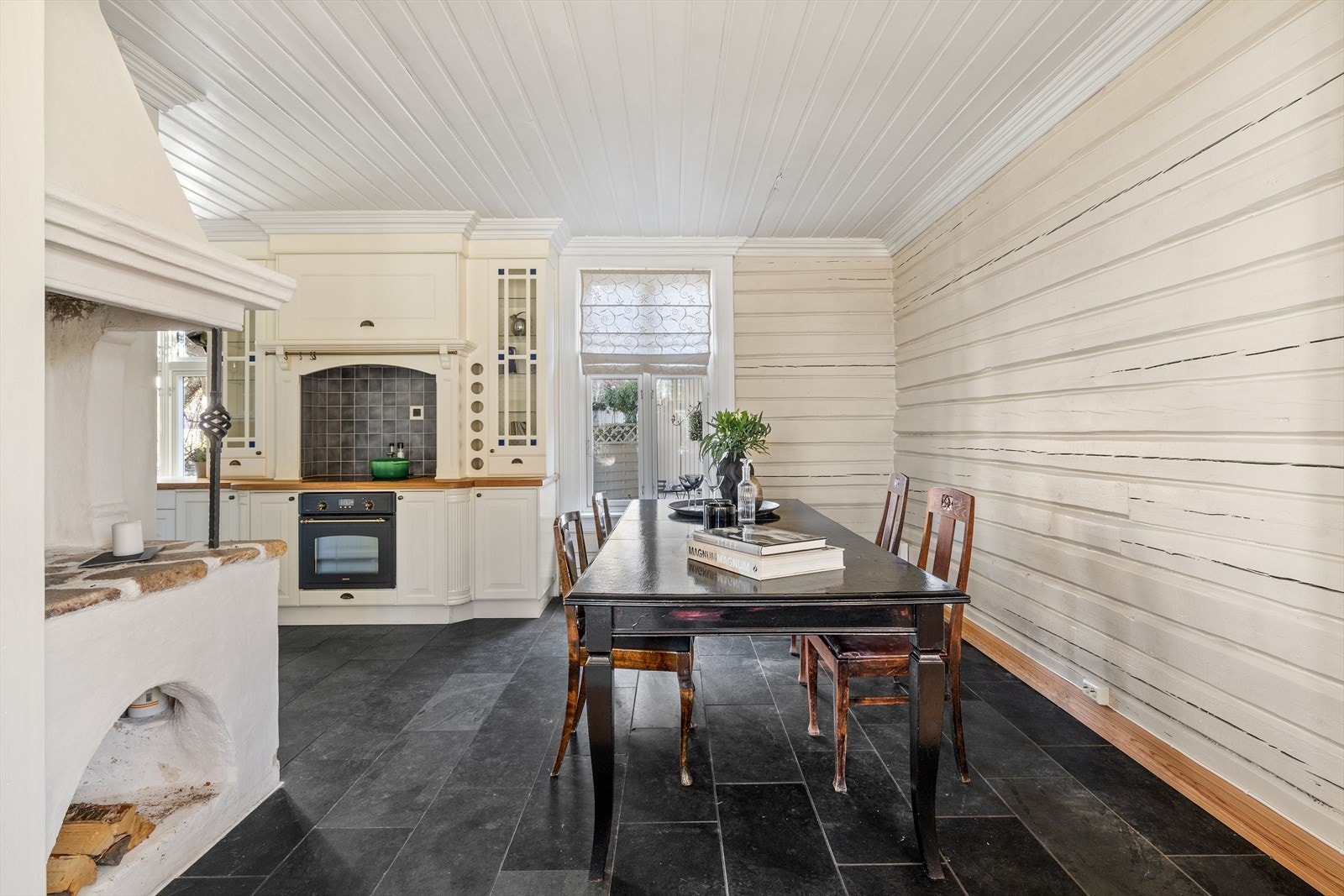 Her kan familie og venner samles for hyggelige samtaler og gode måltider. Galleribilde