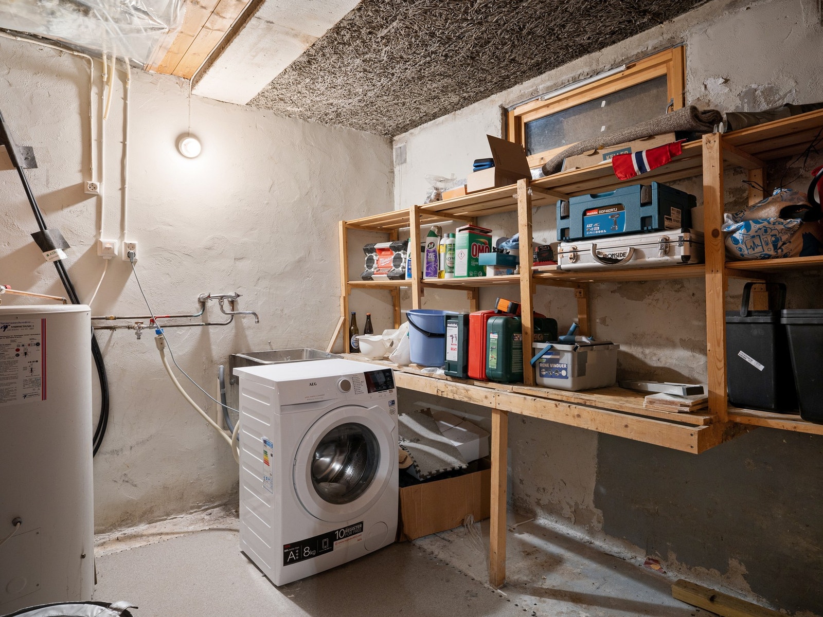 Vaskerom Galleribilde