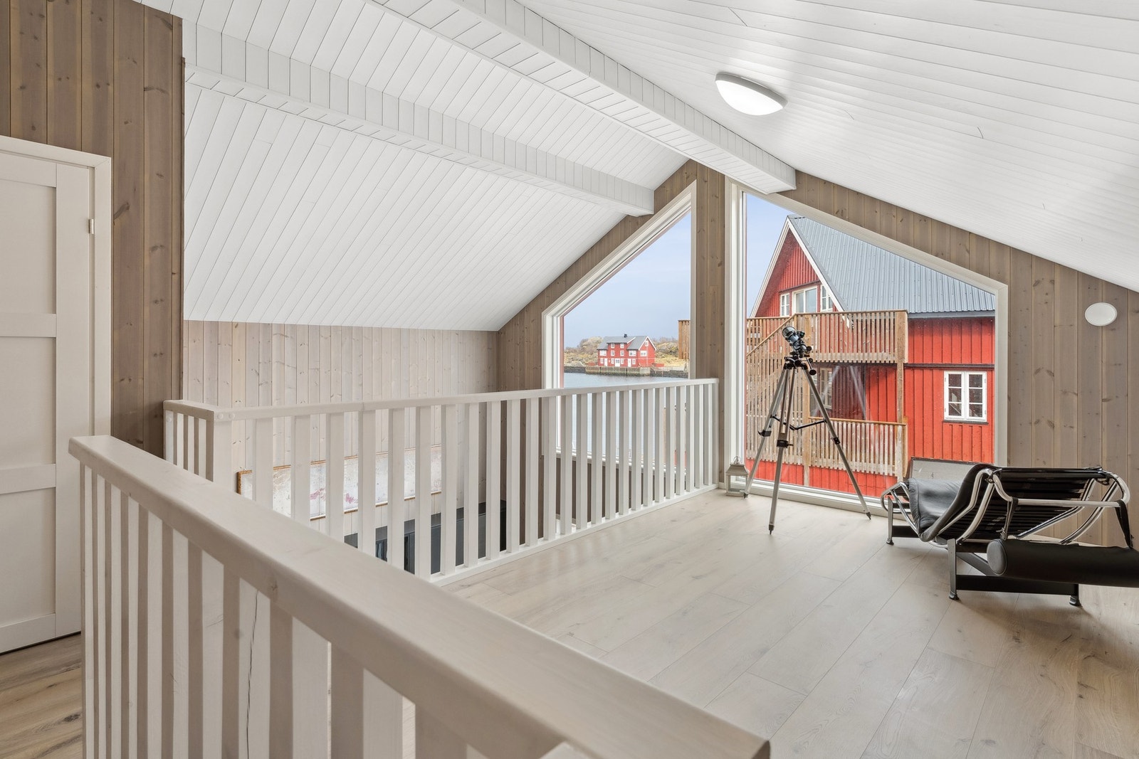 Loftstue Galleribilde