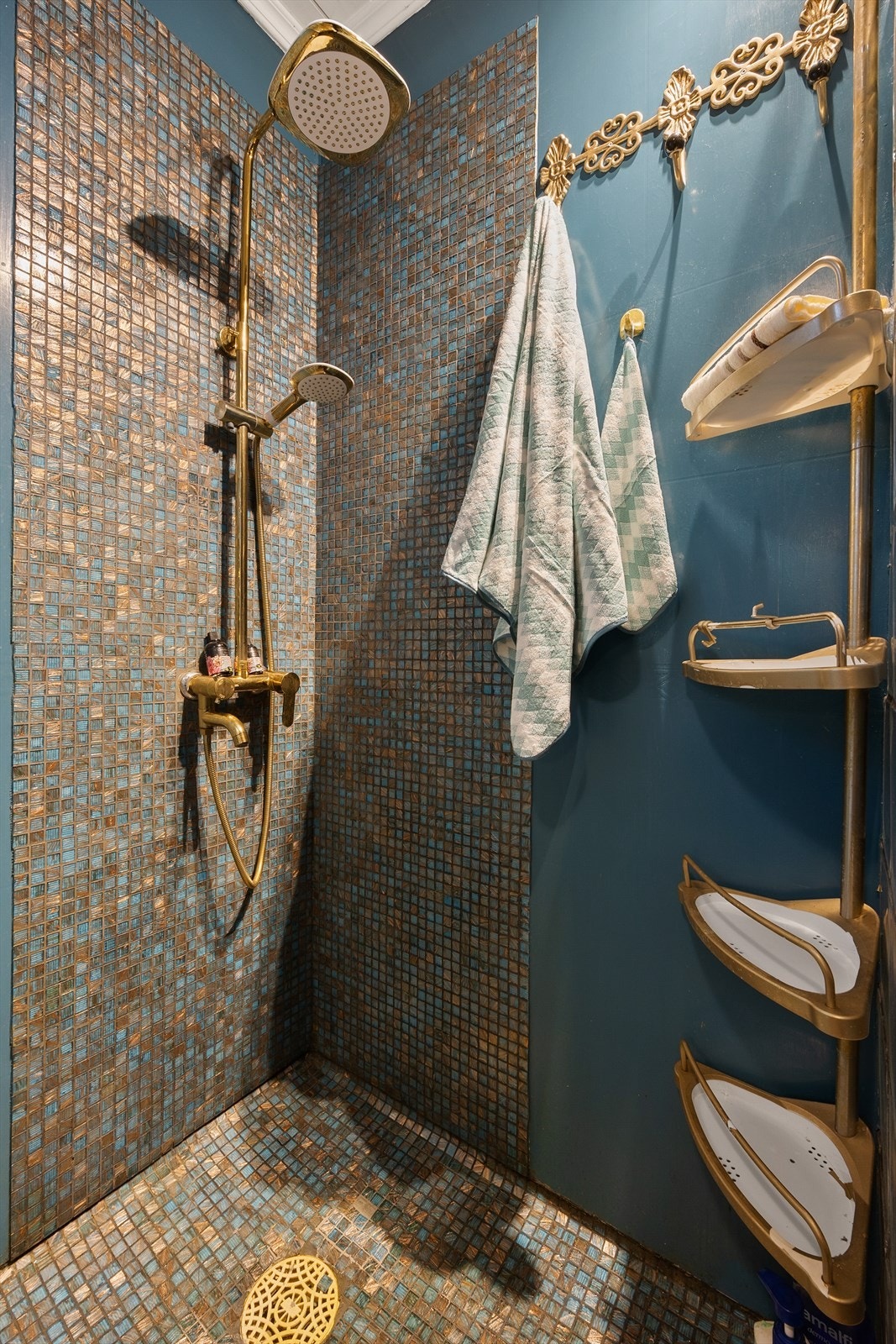 Rommet har naturlig avtrekk med ventil på yttervegg. Galleribilde