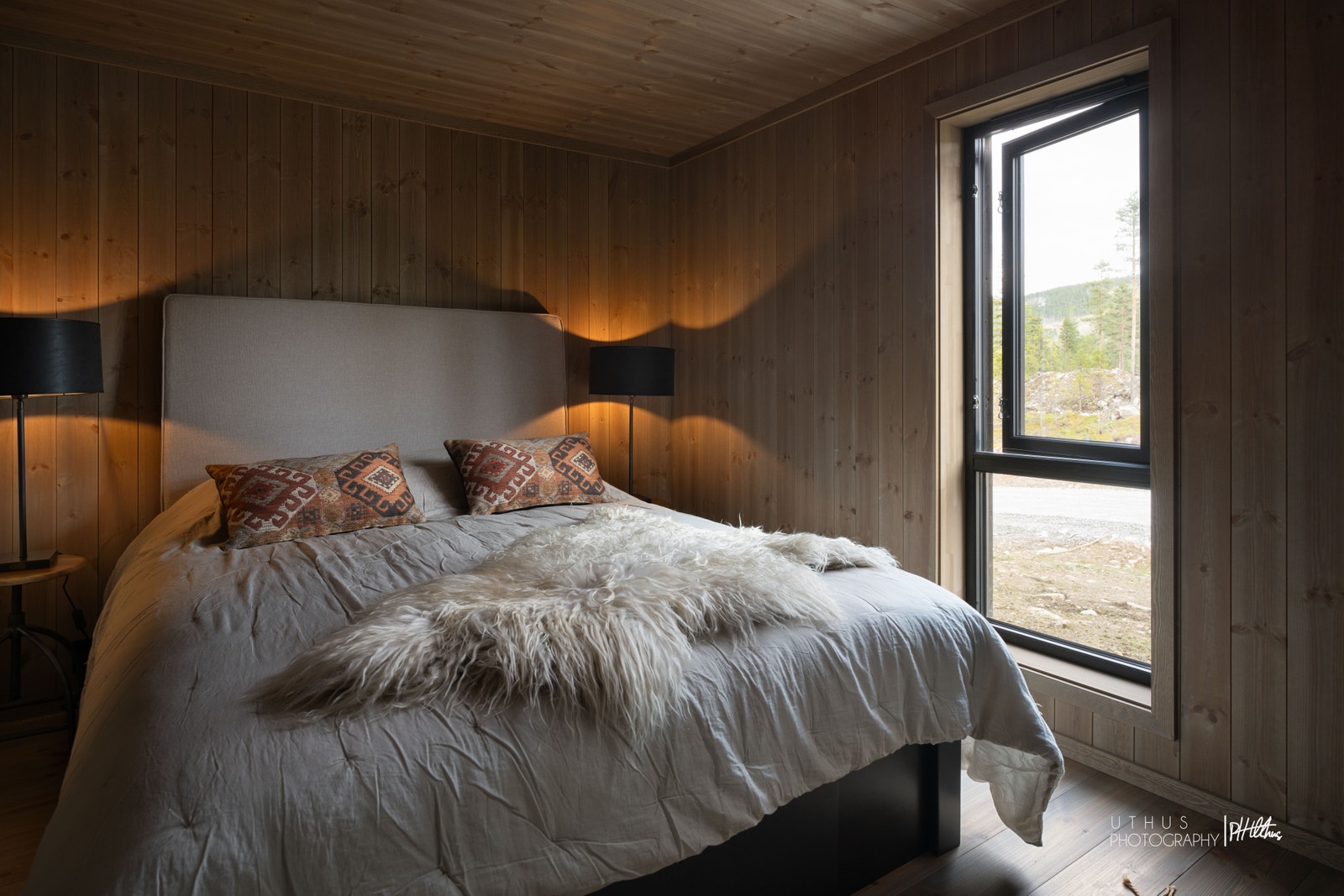 Hovedsoverommet er stort og har god plass til 180 seng Galleribilde