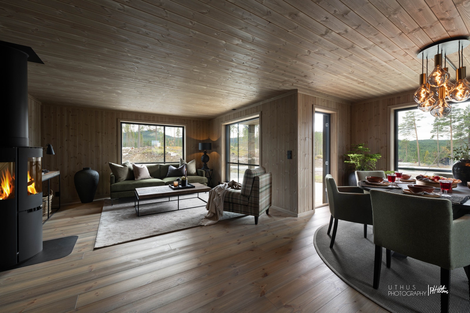 NB! Hytten som er avbildet er ikke den prosjekterte hytten, men av tilsvarende modell - avvik kan likevel forekomme Galleribilde