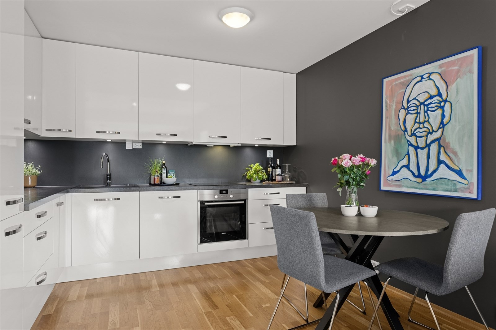 God plass til spisebord! Galleribilde