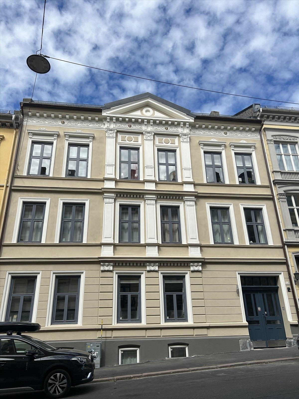Byggets fasade ble rehabilitert i 2025. Galleribilde