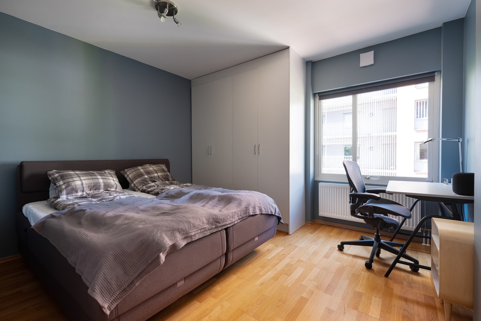 Boligens soverom er av god størrelse. Galleribilde