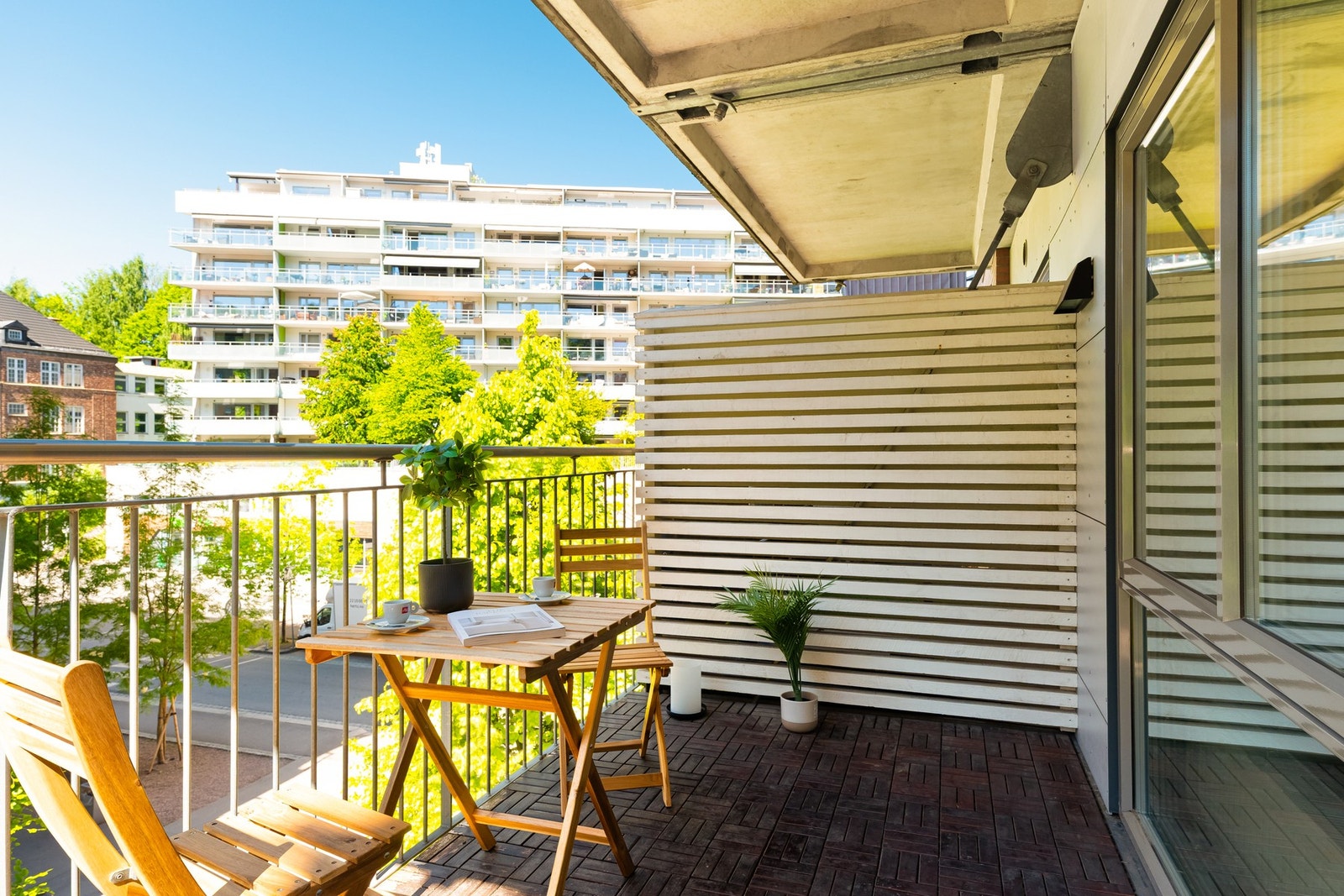 Silje Dammen ved EIE Løren har gleden av å ønske velkommen til Turbinveien 9! Galleribilde