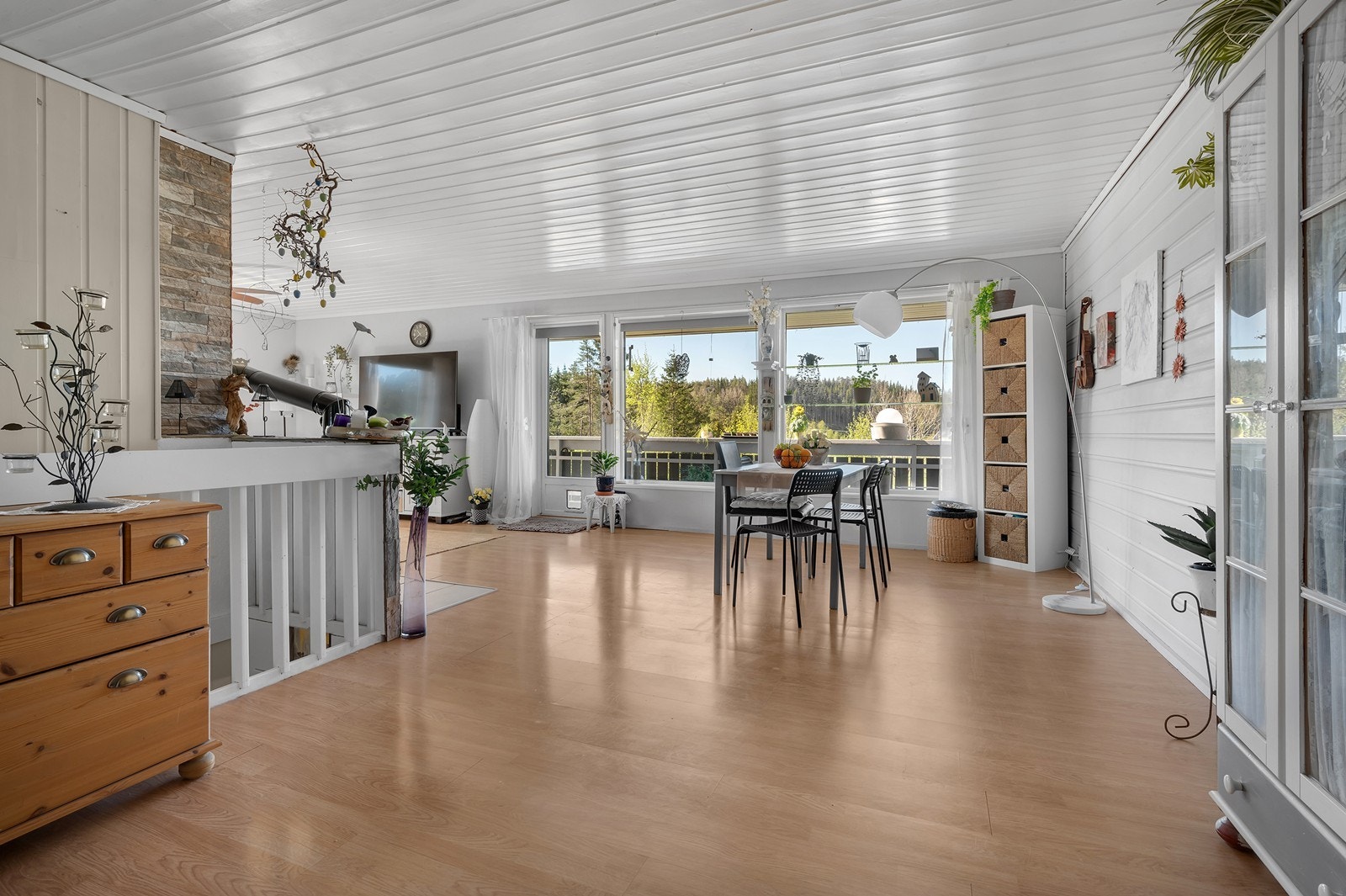 Velkommen inn! Følgende bilder presenterer Finslandsvegen 116A: Galleribilde