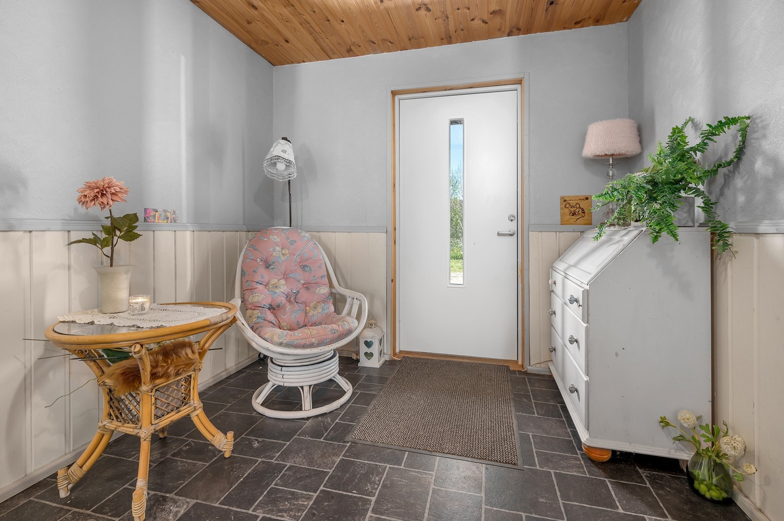 Velkommen inn! Inngangsdør fra 2020. Galleribilde