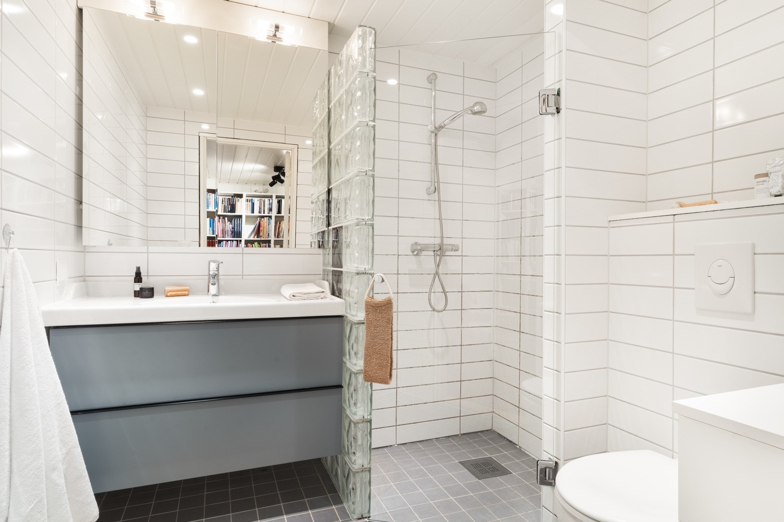 Badet i underetasjen er nytt fra 2014. Galleribilde