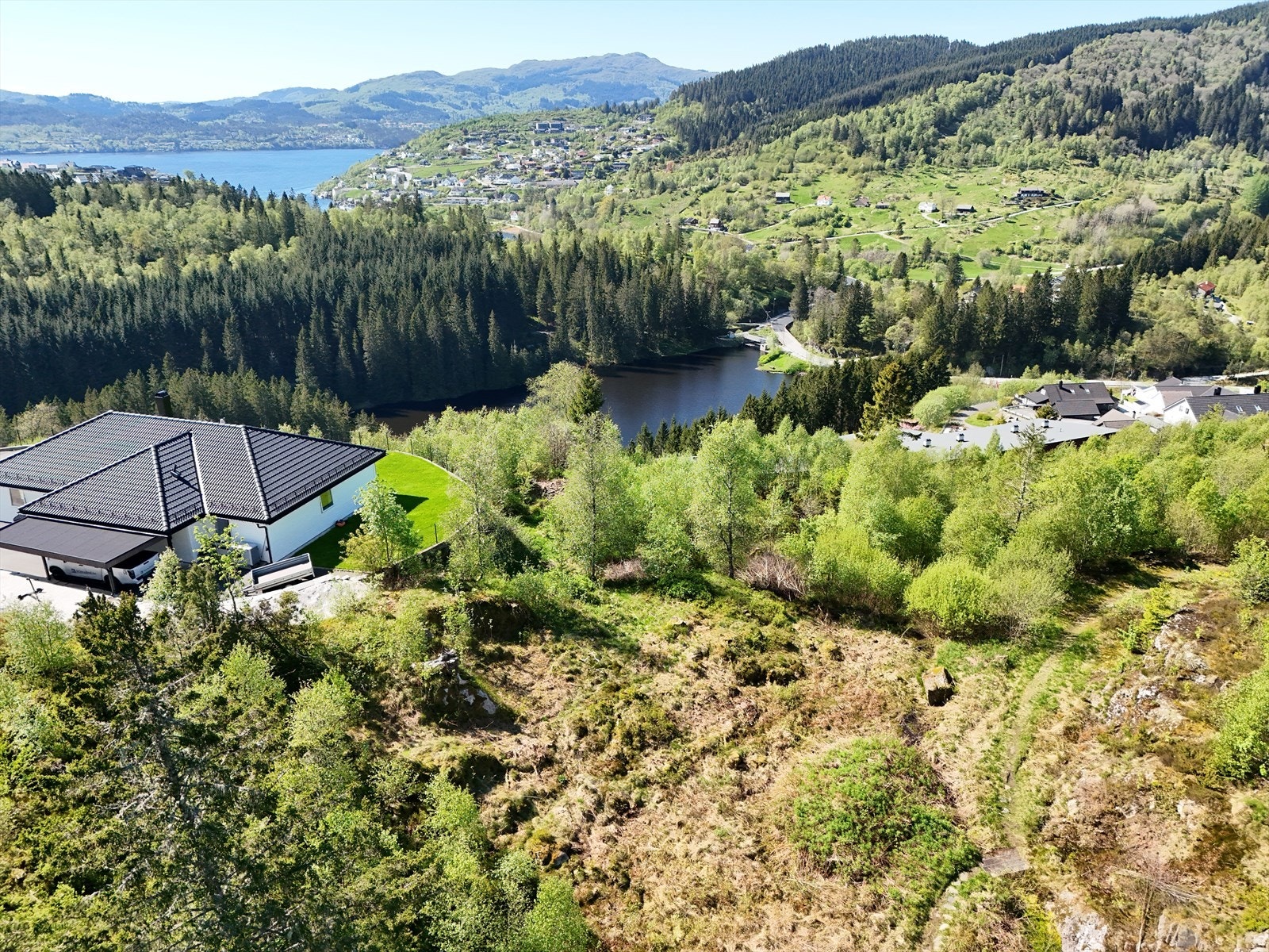 Aktiv v/ Aleksander Lenning har gleden av å presentere en super eneboligtomt på Loftås! Galleribilde