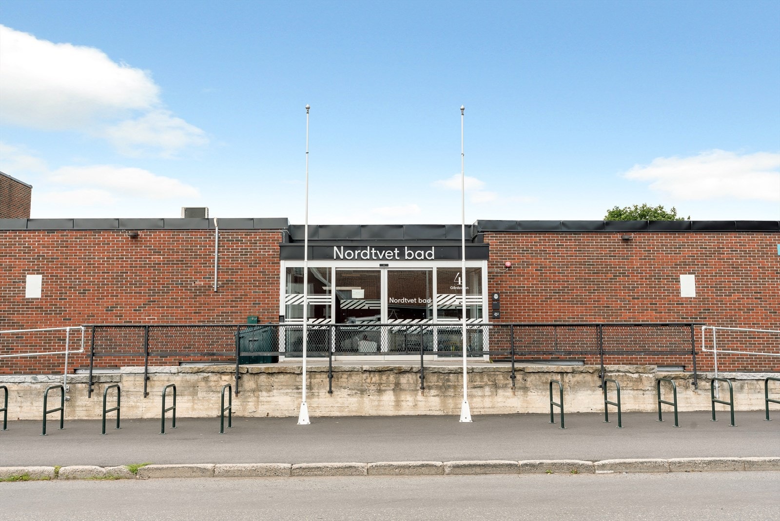 Nordtvet bad Galleribilde