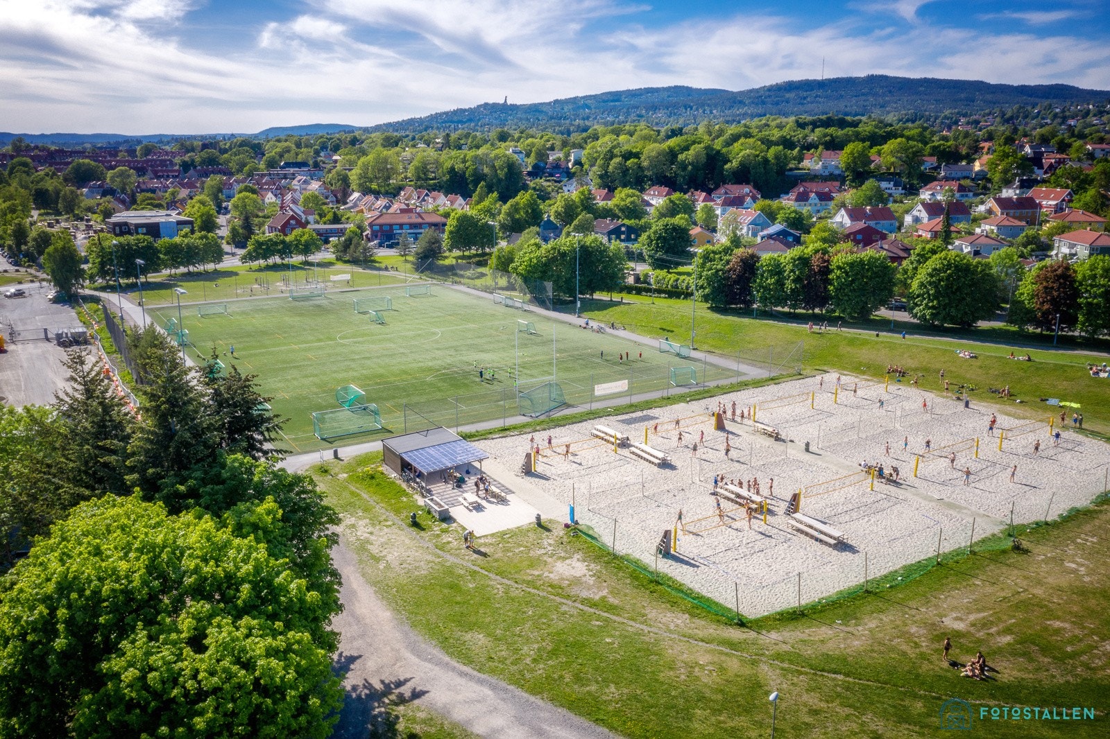 Voldsløkka byr på fotball, volleyball, løpestier og alt den aktive behøver i hverdagen! Galleribilde