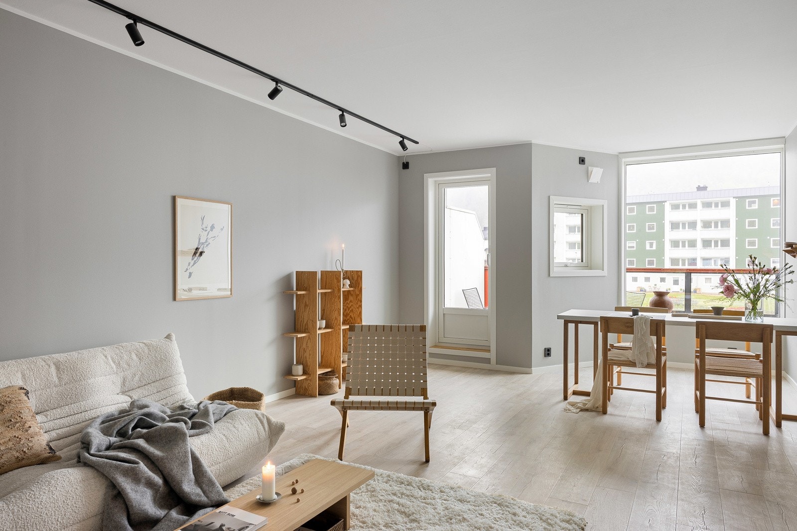 Flott 2-roms leilighet med sentralt beliggenhet på Melkeplassen. Galleribilde
