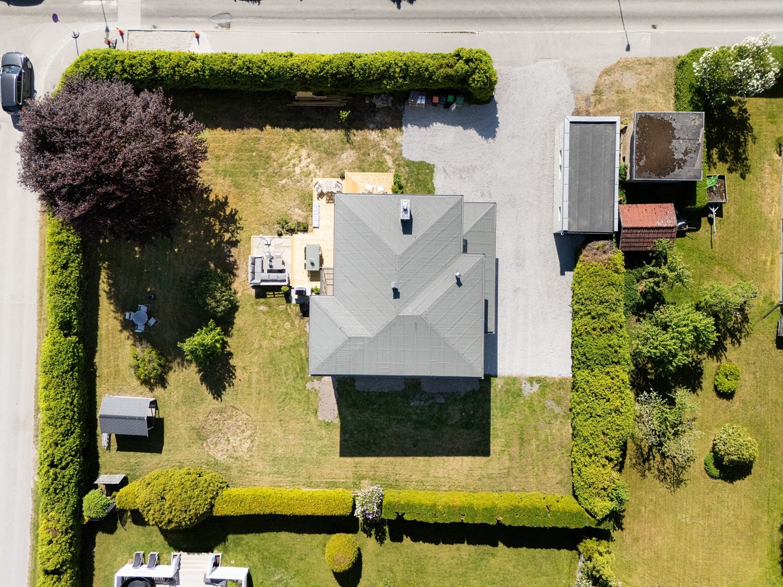 Hele huset er totalrenovert og har bedre total teknisk standard enn dagens krav i TEK17! Galleribilde