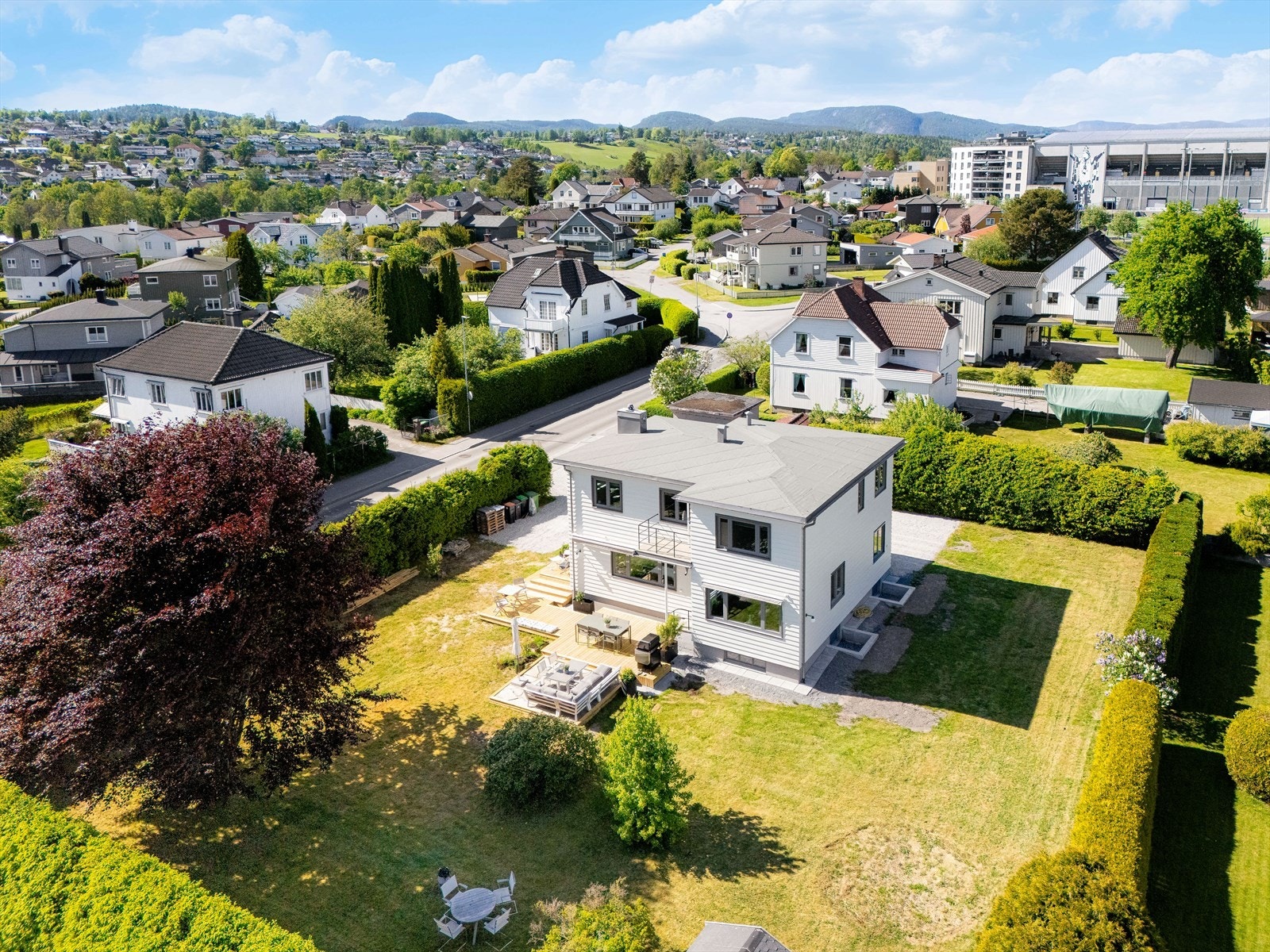 EiendomsMegler1 ved Jørgen E. Thorkildsen presenterer Landstads Gate nord 48 - en arkitektonisk perle! Galleribilde