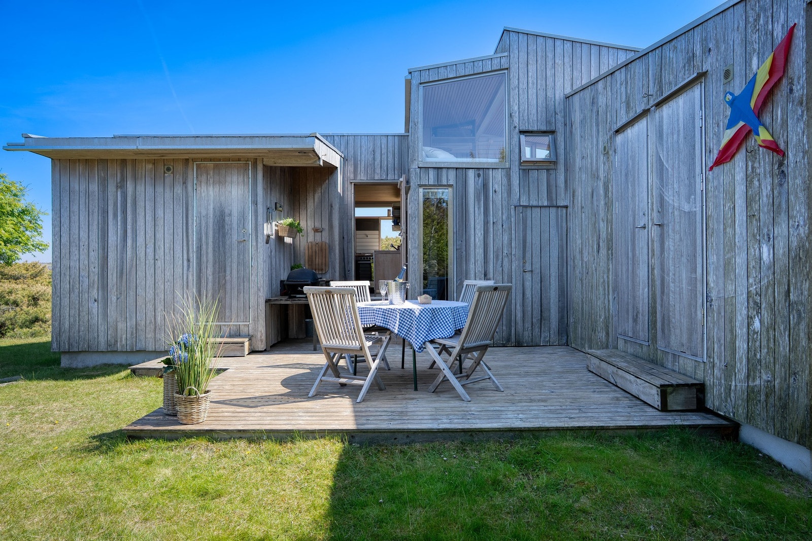 De tre soverommene og badet har utvendig adkomst og er en gjennomtenkt løsning for denne hytta. Galleribilde