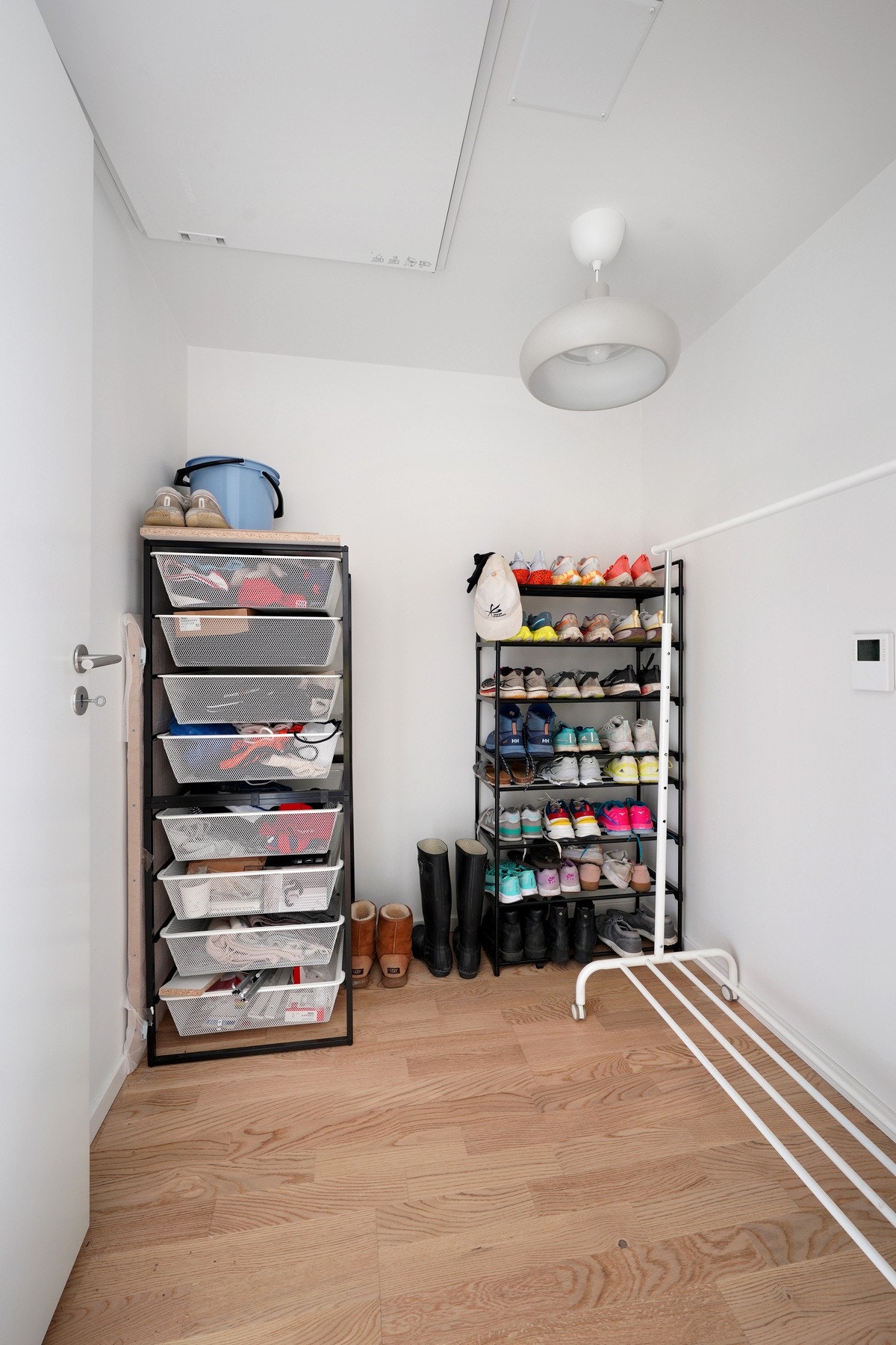 Bod med ekstra lagringsplass. Galleribilde