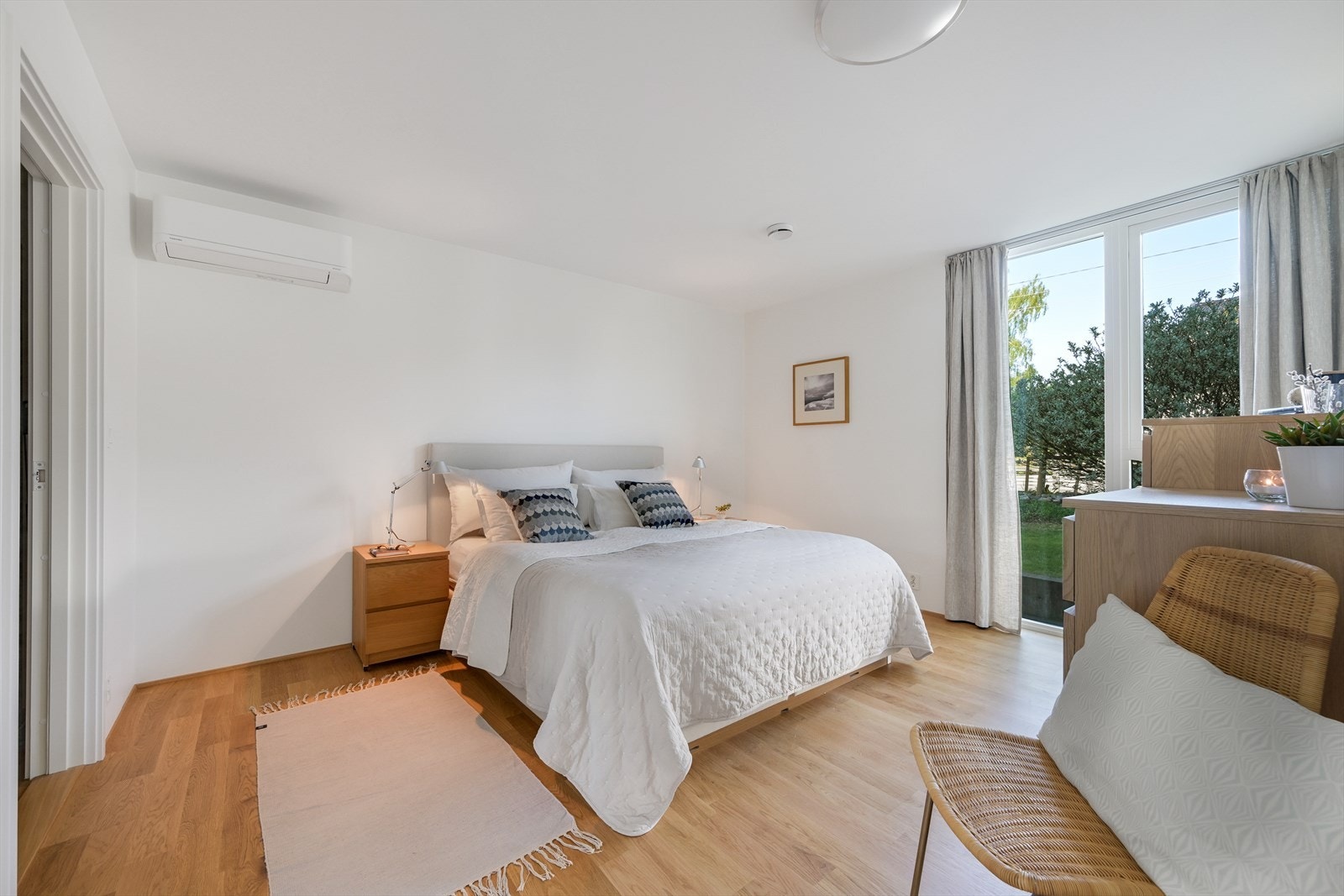 Hovedsoverom med varmepumpe for kjøling. Galleribilde