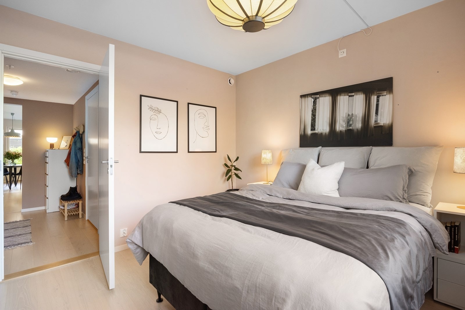 Selger opplyser å ha et strømforbruk på ca. 3 500 kWh i 2024. Galleribilde