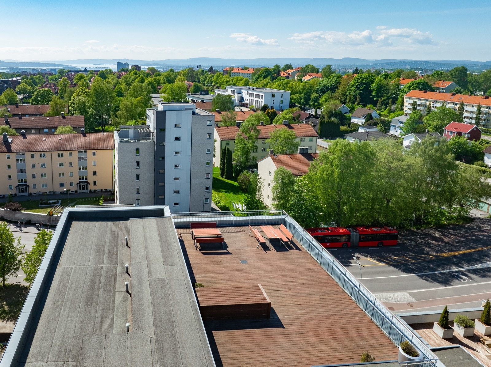 Her kan du nyte gode solforhold og flott utsikt. Galleribilde