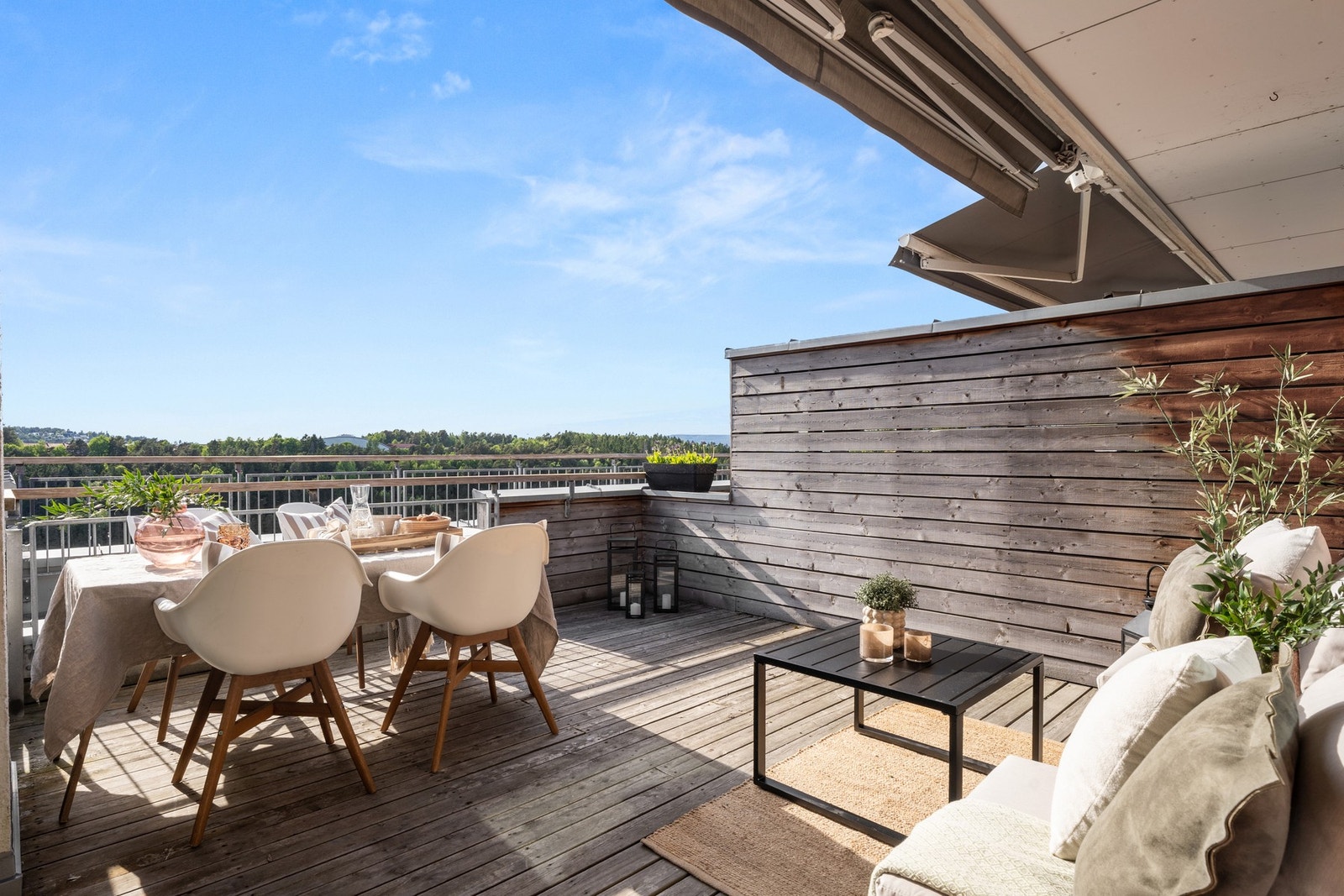 Velkommen til Oppsal Terrasse 2 - Presentert av Jimmy Phan og Marcus Haug v/ PrivatMegleren Oppsal. Galleribilde