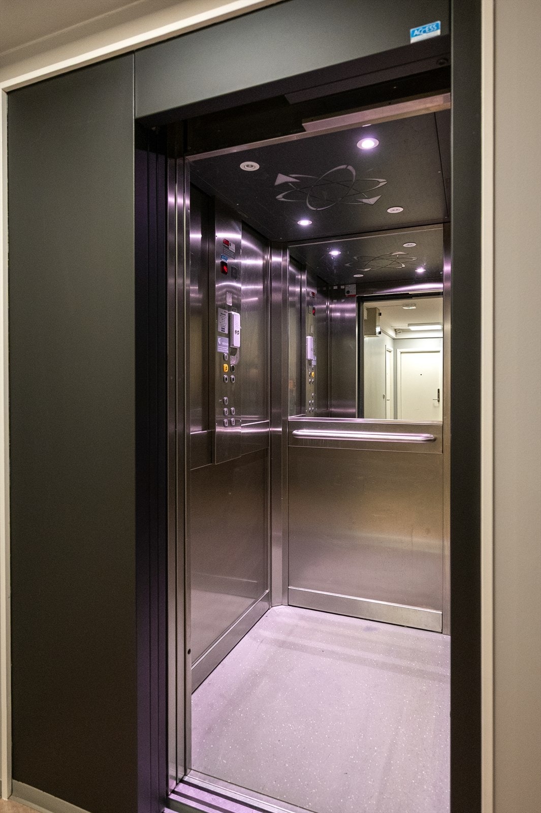 Bygget har egen heis. Galleribilde