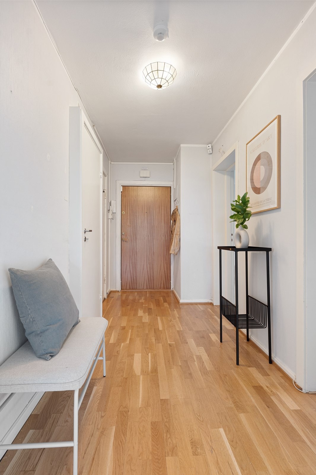 Leiligheten har rikelig med oppbevaringsplass i 3 eksterne boder. Galleribilde