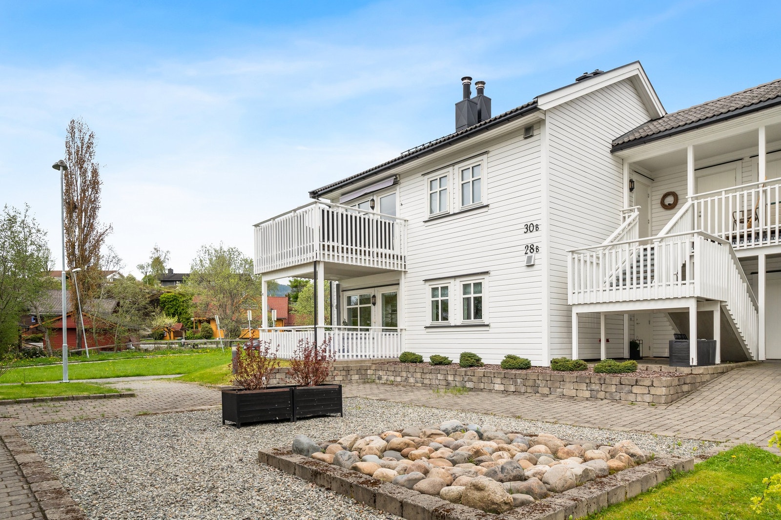 Et rolig boområde med kort avstand til sentrum. Galleribilde