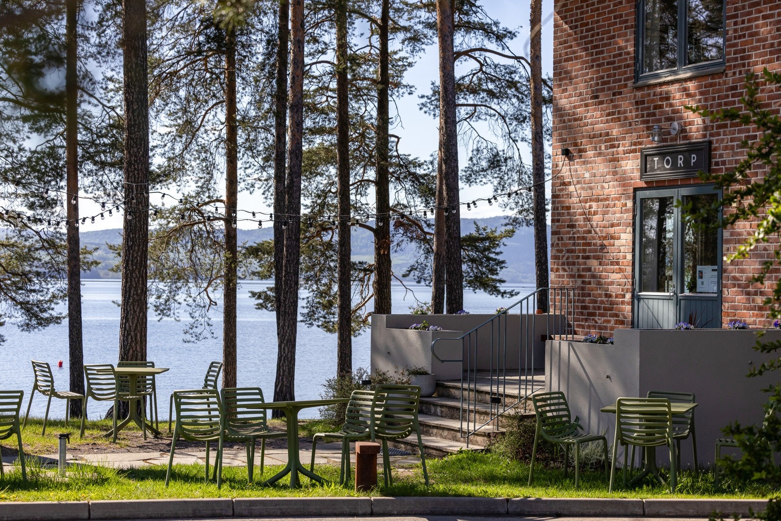 Uteservering på Torps Galleribilde