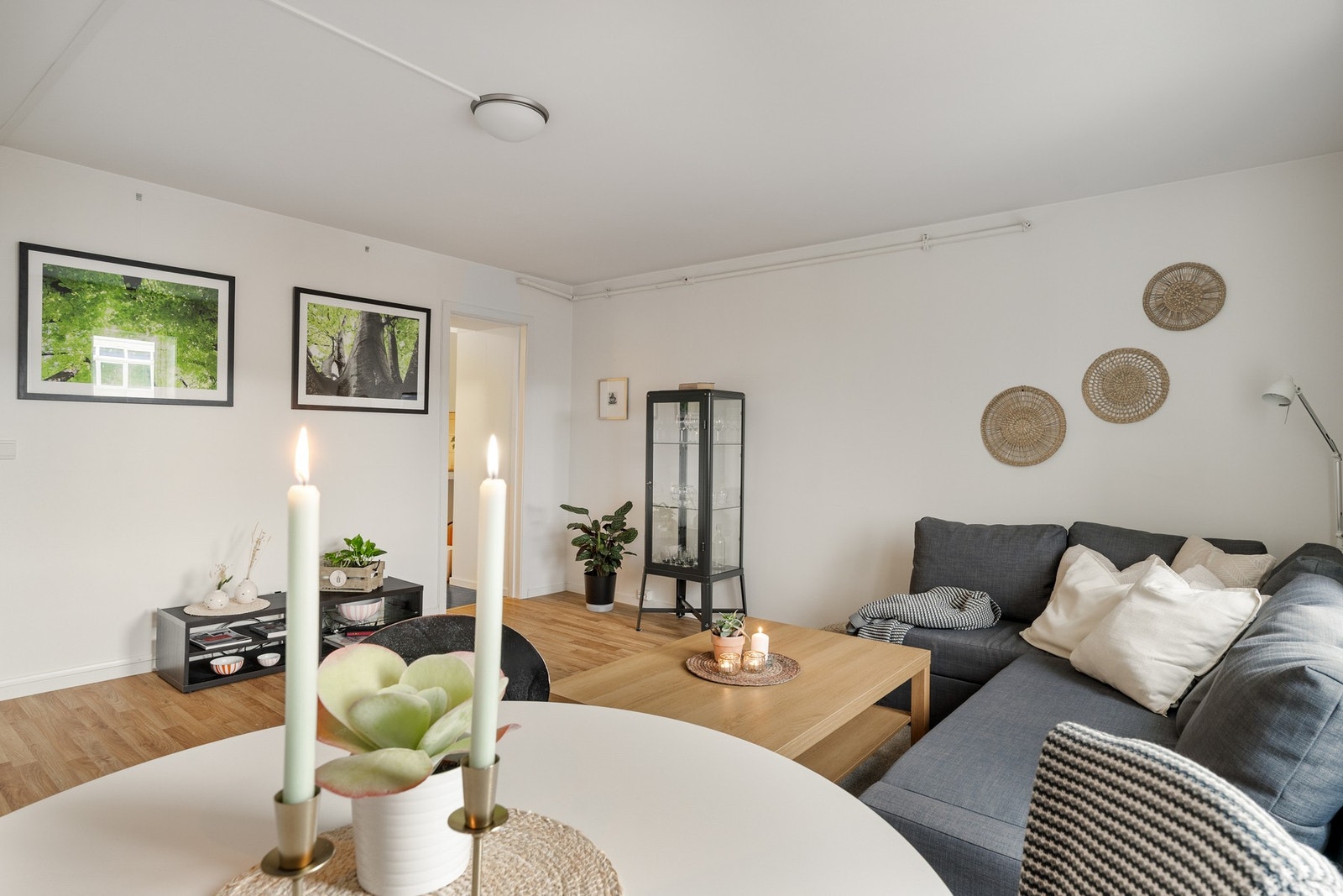 Lave månedlige felleskostnader med bla. TV og Internett inkludert. Galleribilde