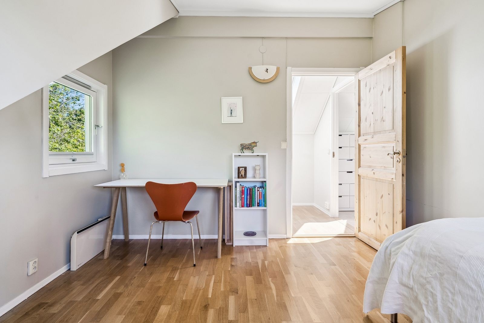 Perfekt for barn eller ungdom med behov for eget rom. Galleribilde