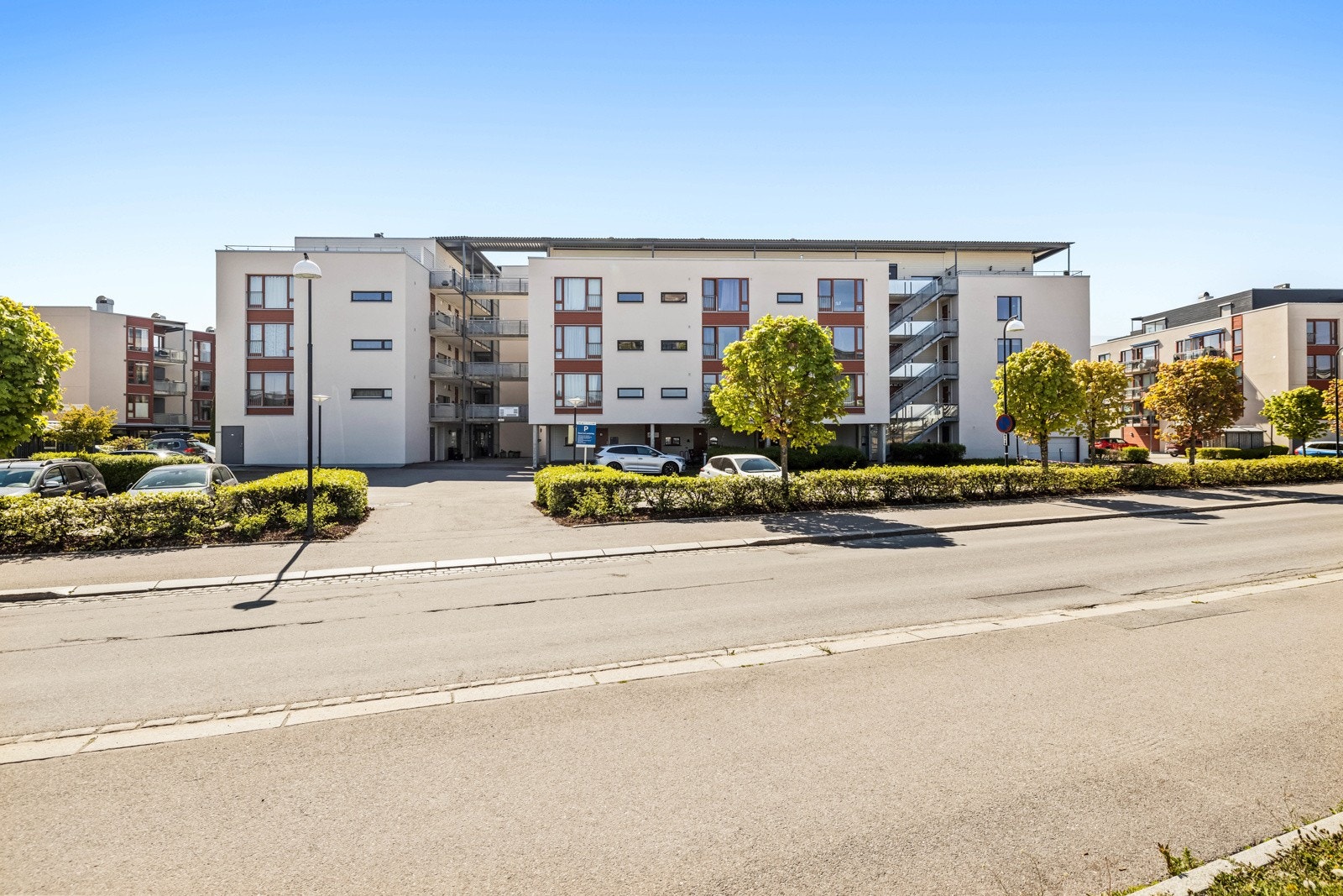 Borettslaget er svært attraktivt med sentralt plassering nær alt. Galleribilde