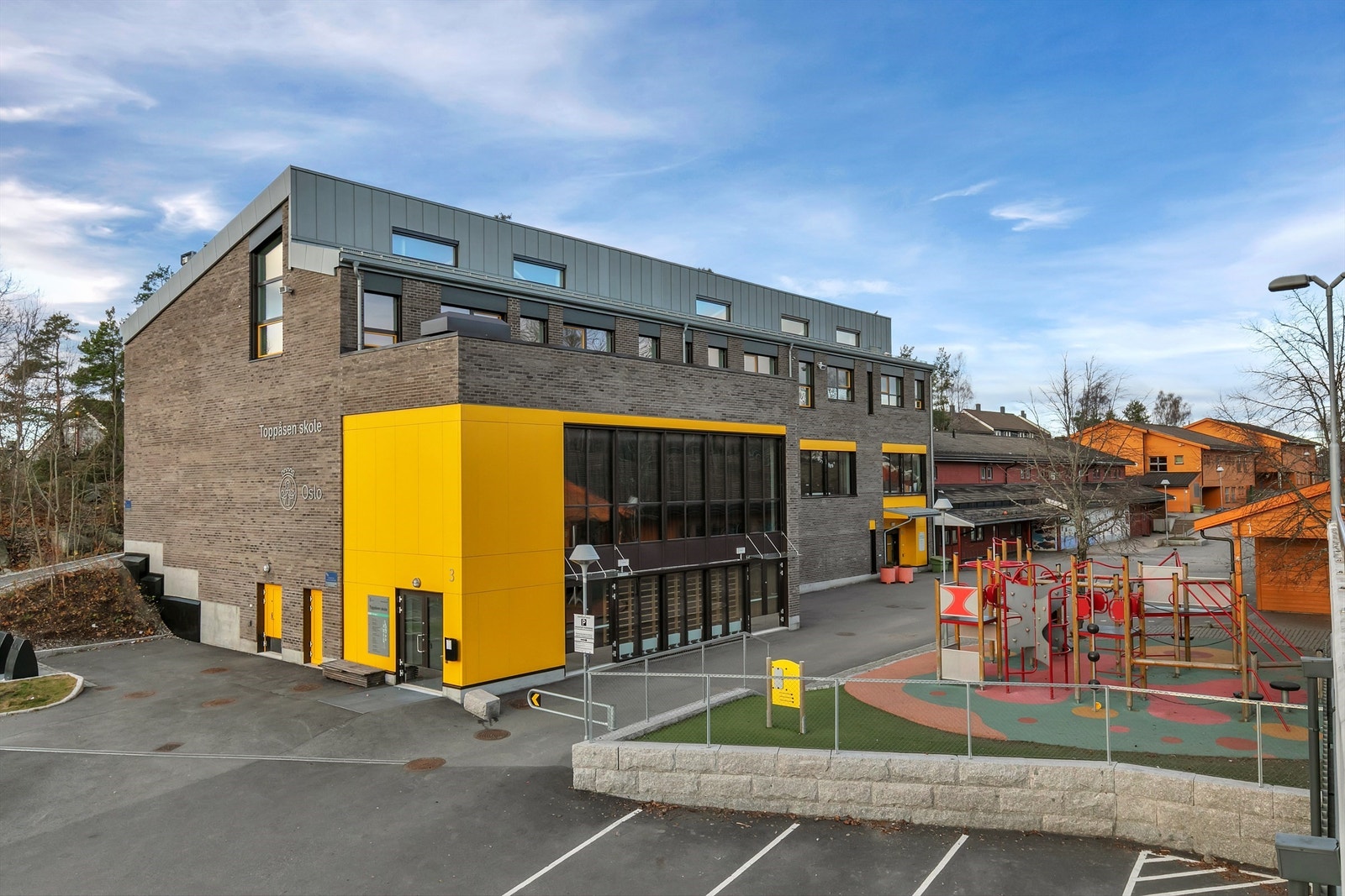 Kort vei til Toppåsen barneskole. Galleribilde