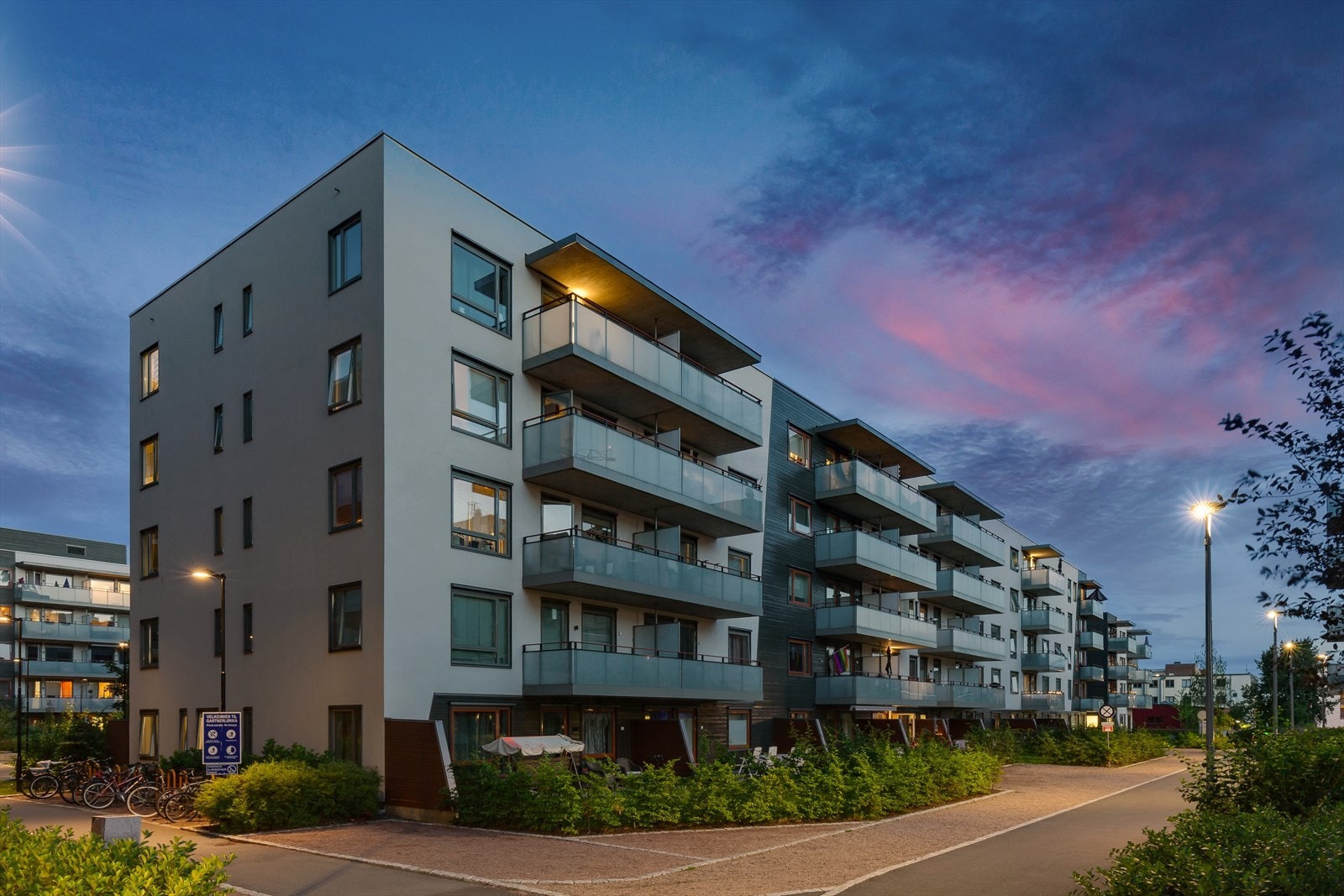 Velkommen til Rosegartneriet borettslag! Borettslaget består av 64 andelsleiligheter. Galleribilde