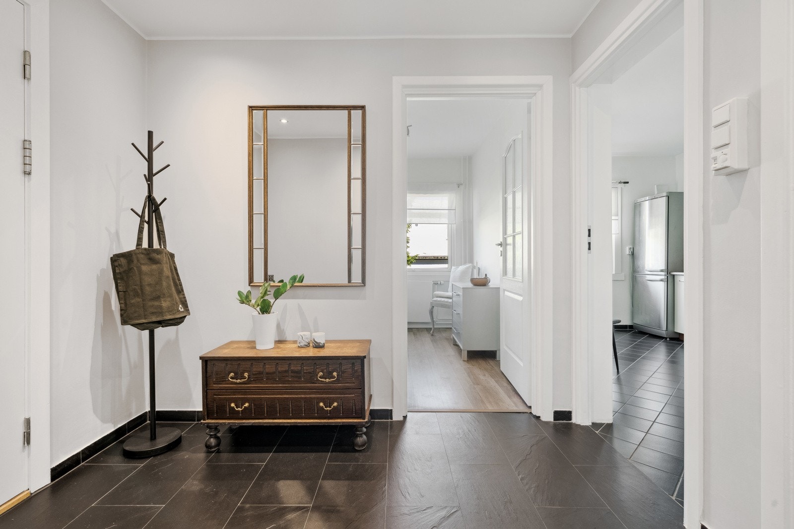 Entreén er et hyggelig rom å ønske venner og familie velkommen. Galleribilde