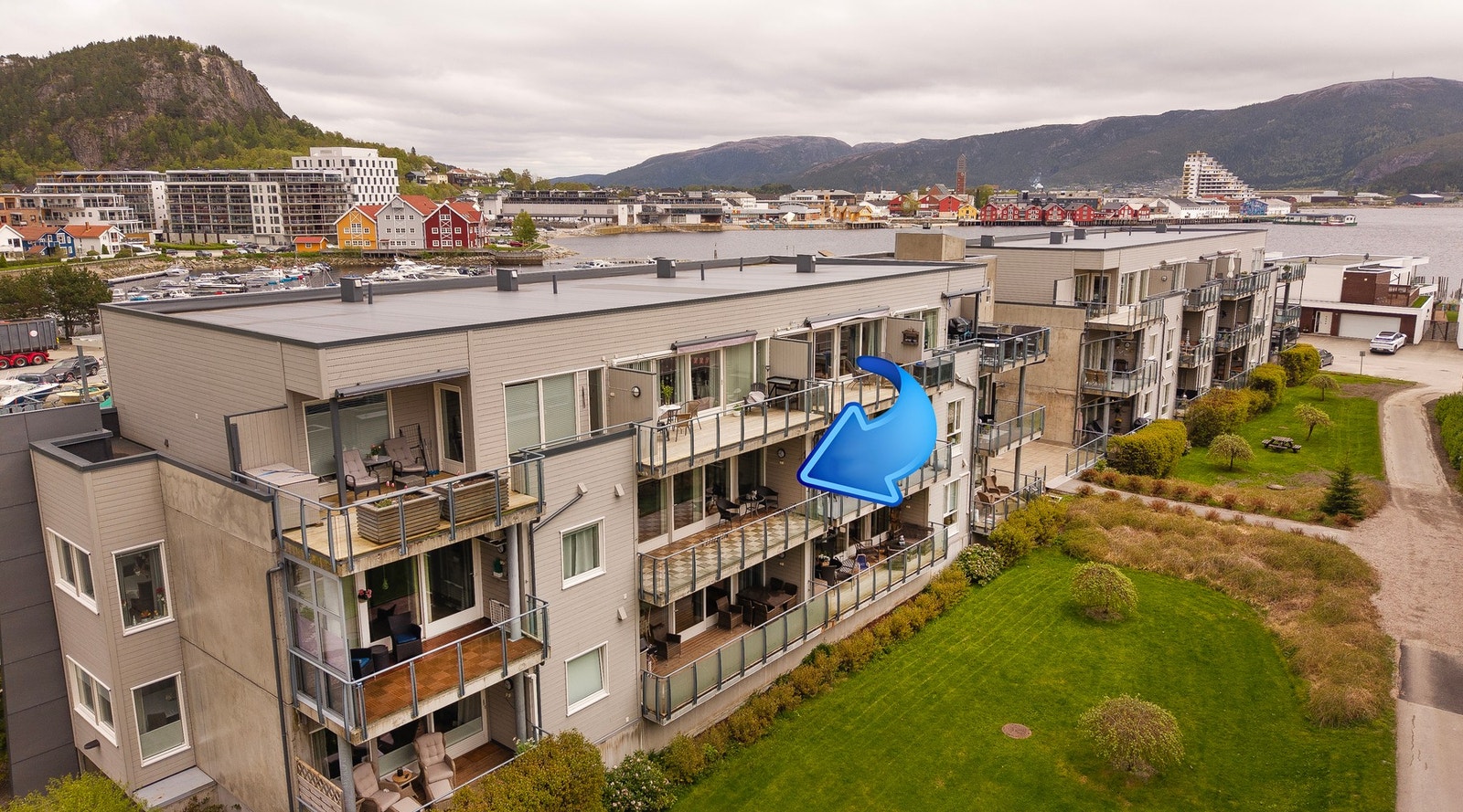 3-roms borettslagsleilighet beliggende i fine omgivelser på Vestre Havn Galleribilde