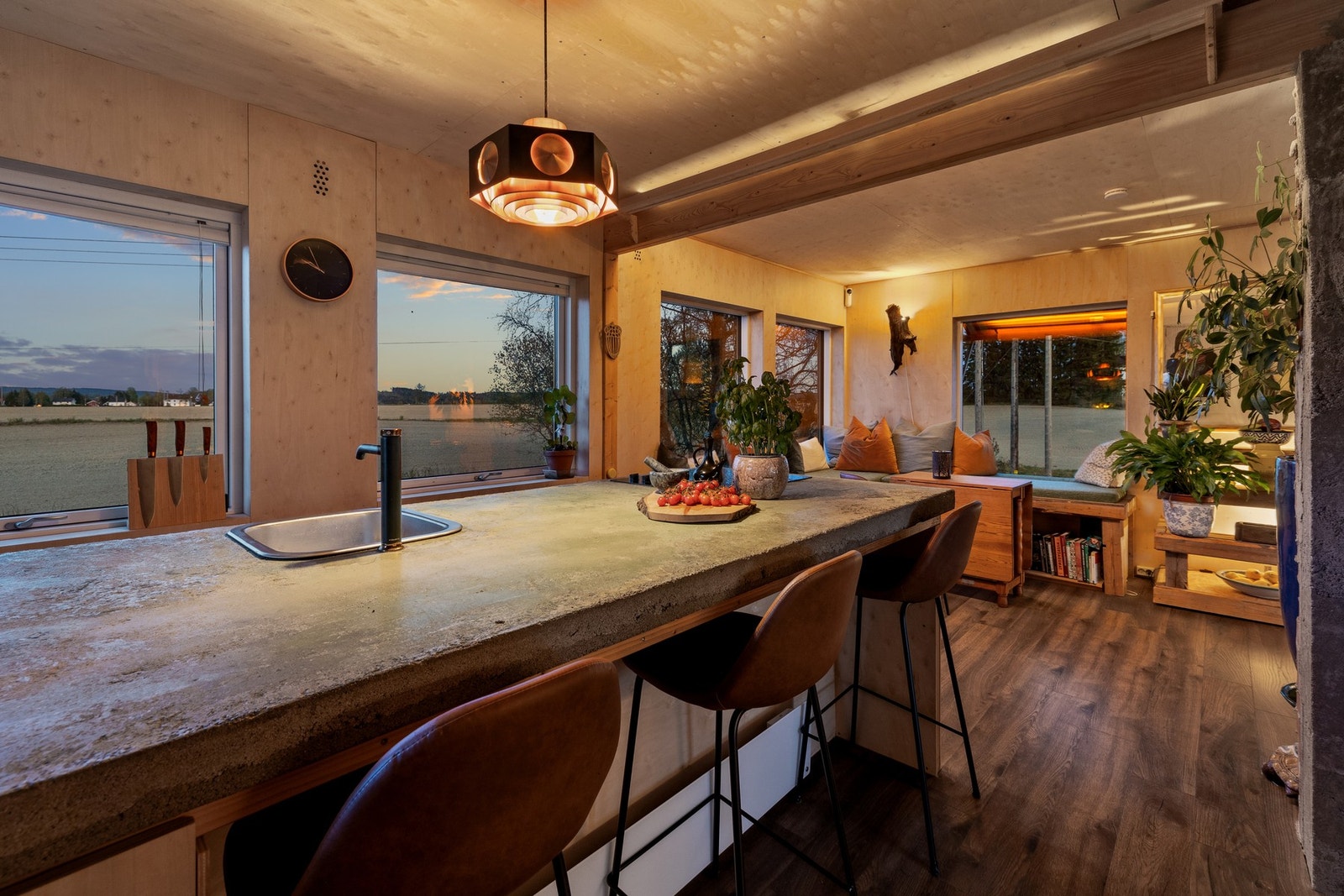 Med litt modernisering kan du enkelt forvandle boligen til ditt helt unike drømmehjem! Galleribilde