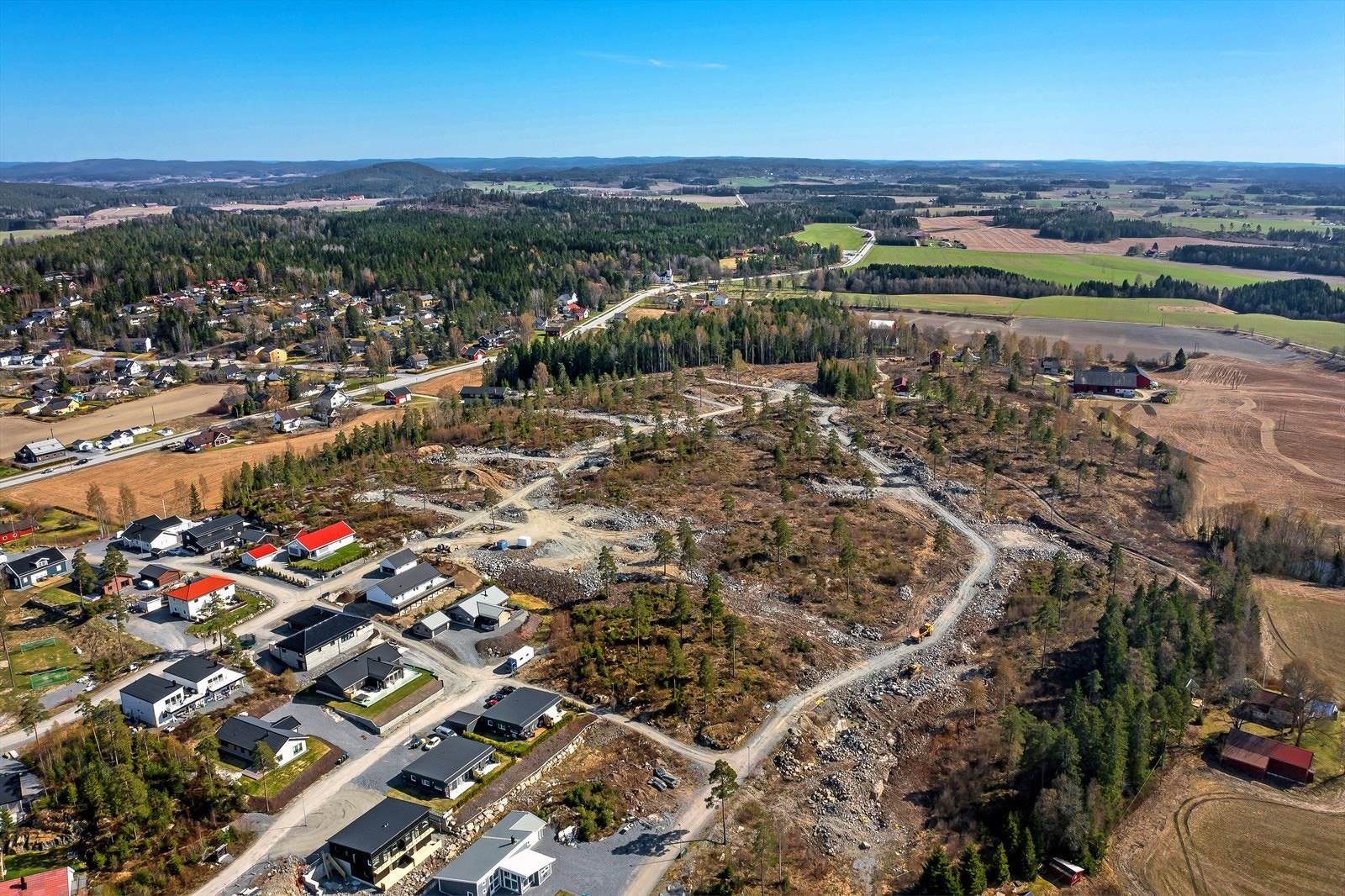 Dette er 3. og siste del av populære og attraktive Kirkebyåsen boligfelt Galleribilde