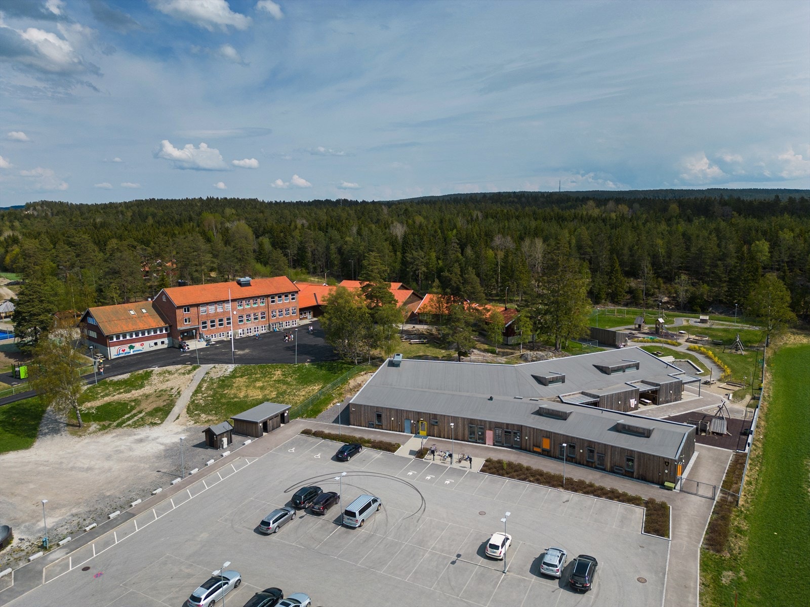 Båstad skole og barnehage Galleribilde