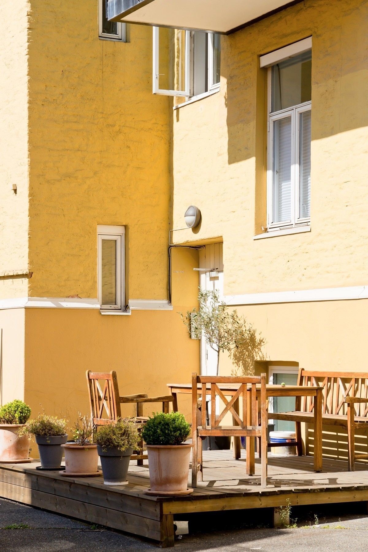 Dette er et veldrevet og hyggelig sameie med 15 leiligheter. Galleribilde