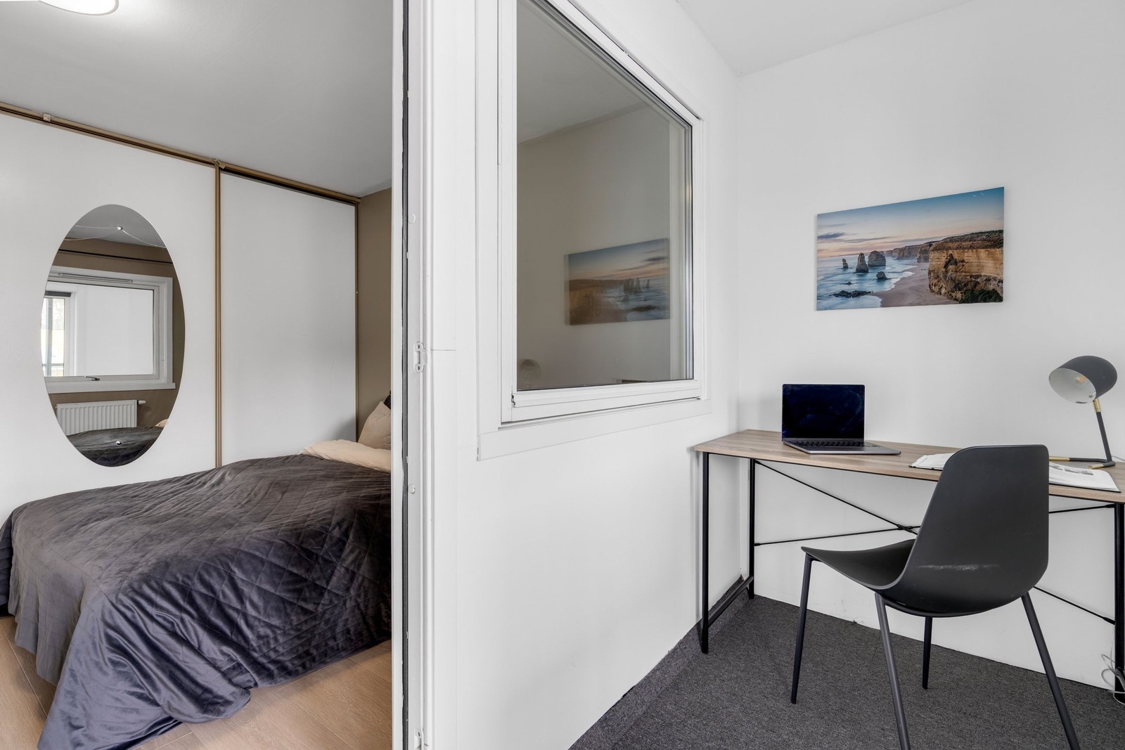Fleksibelt rom som kan brukes som kontor Galleribilde
