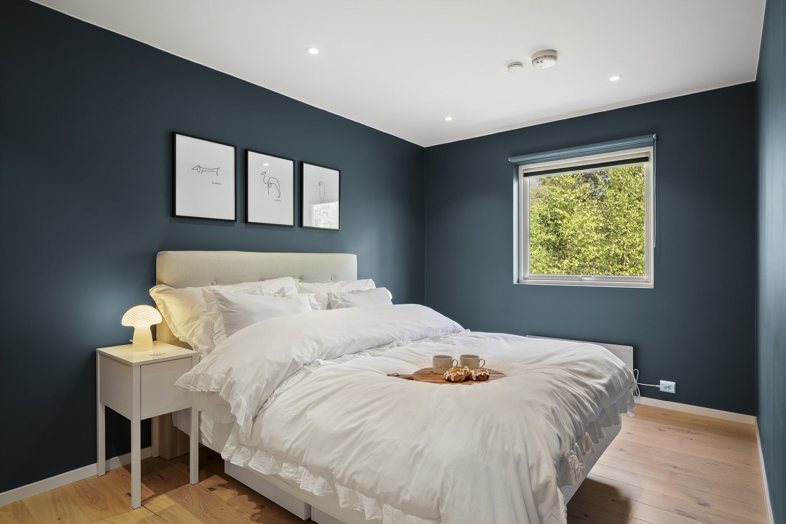 Hovedsoverom med walk-in-closet Galleribilde