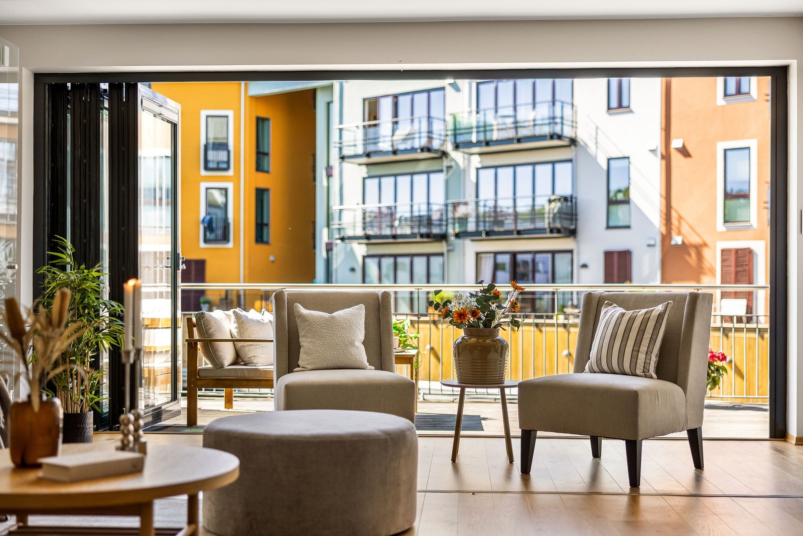 Solrommet gir en ekstra romslighet og kan åpnes helt. Galleribilde